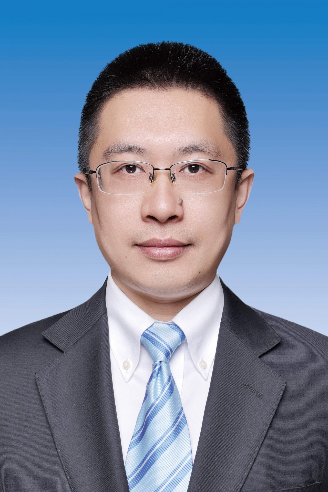 主任